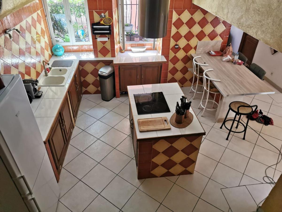 Maison de Village aux portes du verdon Salernes Extérieur photo